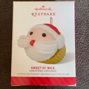 2014 Hallmark Keepsake Sweet St. Nick